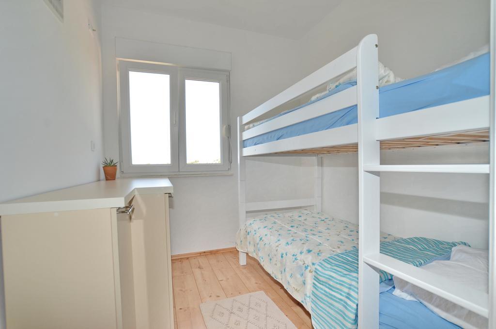 Apartments Max&Leon Podstrana Quarto foto